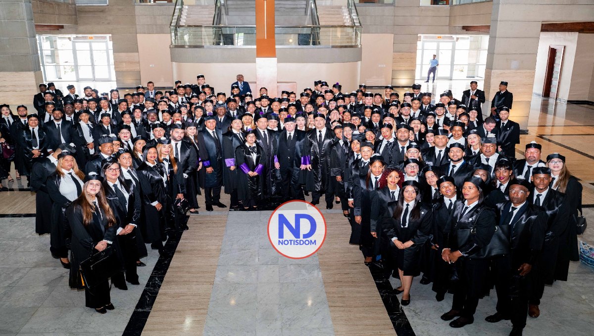 Molina afirma sistema de justicia es pilar fundamental democracia