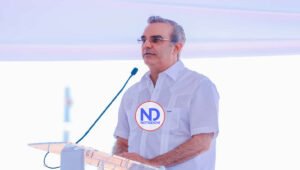 Abinader lamenta fallecimiento de Osvaldo Virgil