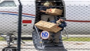 Cuba tilda de «ilegal y fraudulenta» la confiscación del avión de Maduro por EE.UU.