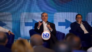 Gobierno anuncia 13 instituciones RD serán fusionadas o suprimidas