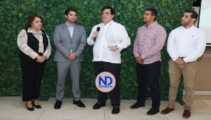 Cámara de Comercio Hermanas Mirabal reconoce a Claudio Martí