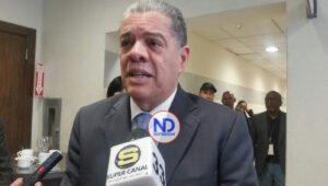 PLD expulsa «de por vida» a su dirigente Carlos Amarante Baret