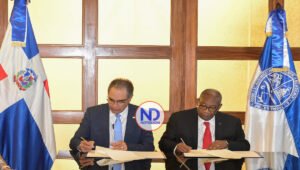 Incorporarán al SeNaSa a más de cincuenta mil estudiantes UASD