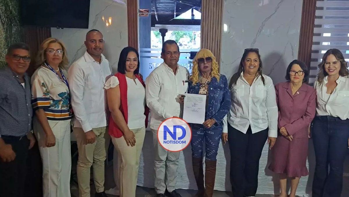 Construirán panteón a Fefita La Grande Santiago Rodríguez