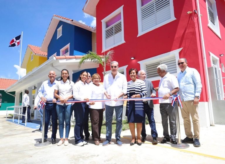 Inauguracion del CAIPI en Santo Domingo Norte 768x562 1 Presidente Abinader inauguró obras en SD Norte y La Vega