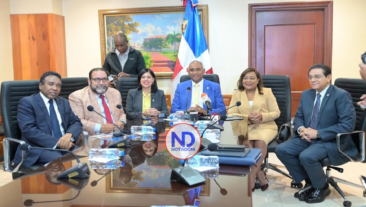 Extienden plazo de inscripción aspirantes a miembros de la JCE