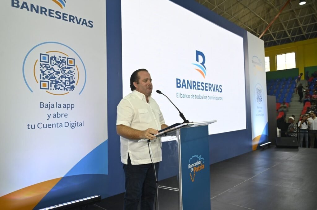 PALIZA 82 Cientos asisten a la jornada Bancarizar es Patria en San Carlos