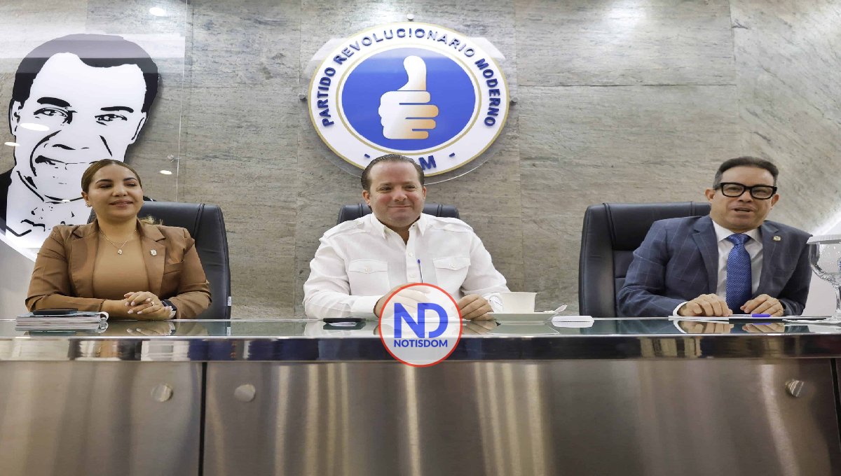 PRM acoge la propuesta de reducir solo 20 diputados 2 PRM acoge la propuesta de reducir solo 20 diputados