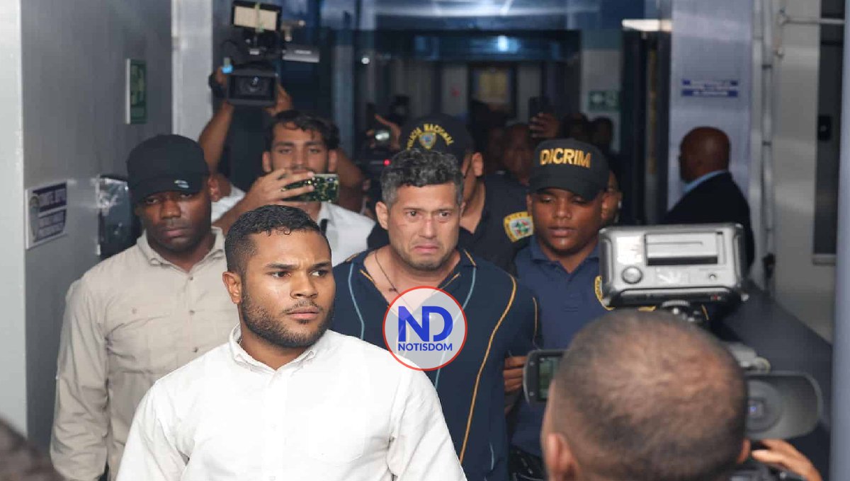 Cuatro muertos por asaltos a los bancos Popular y al Banreservas 2 Cuatro muertos por asaltos a los bancos Popular y al Banreservas