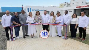 Gobierno entrega centro en LV y da palazo para ampliar hospital