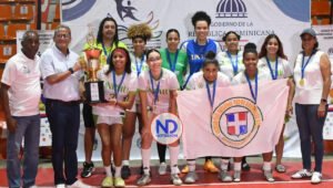 UNPHU campeón de futsal universitario en masculino y femenino