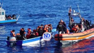 Rescatan 20 dominicanos de yola se hundía en el Atlántico