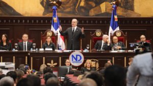 Presidente Luis Abinader proclama la nueva Constitución