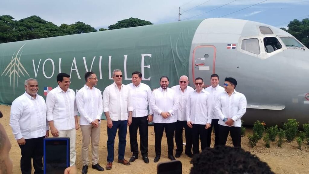 Grupos anuncian inversión de más US$100 millones en Miches 3 Abinader y Collado INAUGURAN 1 Grupos anuncian inversión de más US$100 millones en Miches