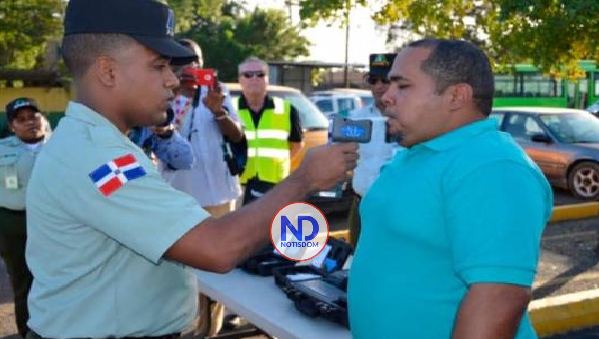 Comienzan a usar de nuevo esta noche alcoholímetros en vías SD