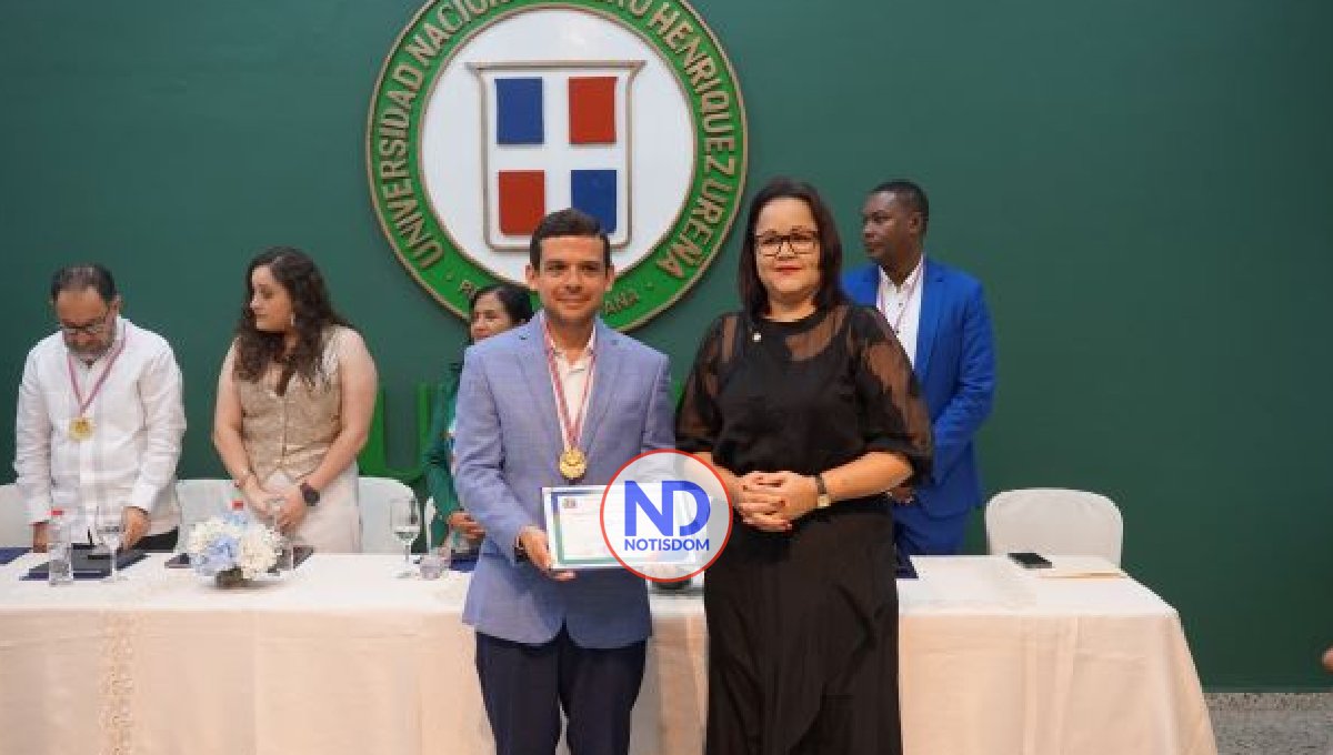 CEDIMAT recibe galardón de la Excelencia de Costa Rica