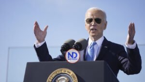 Biden llama «basura» a los partidarios de Donald Trump