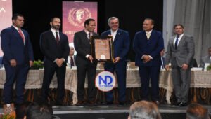 Luis Brache es reconocido con la Medalla de Honor al Mérito 2023