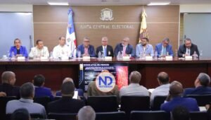 Comisión Técnica JCE explica cómo será la nueva cédula de identidad y electoral
