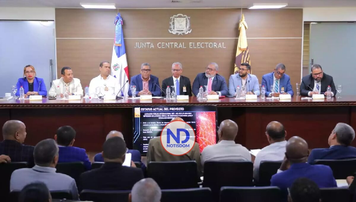 Comisión Técnica JCE explica cómo será la nueva cédula de identidad y electoral
