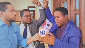 Apresan comunicadores denunciaron supuesto robo aires acondicionados de Migración