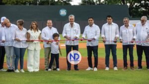 Presidente Luis Abinader entrega remozado Estadio José Briceño de Puerto Plata