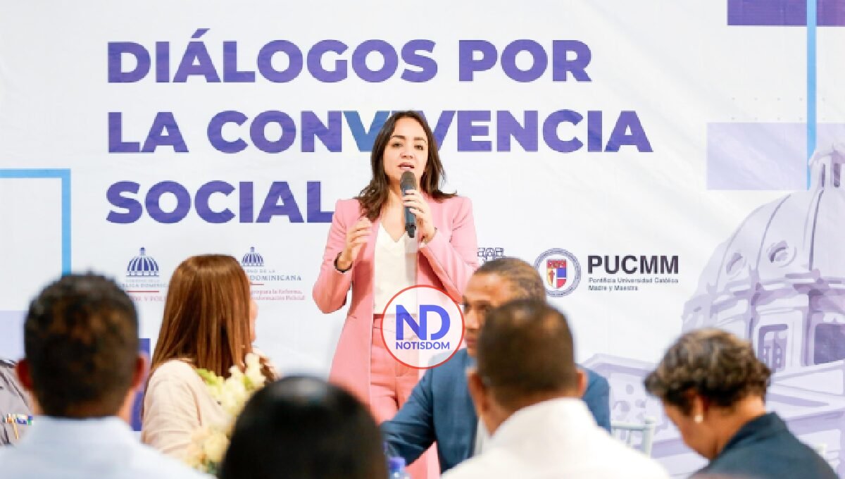 Faride Raful invita a la juventud a participar en los cambios que necesita el país