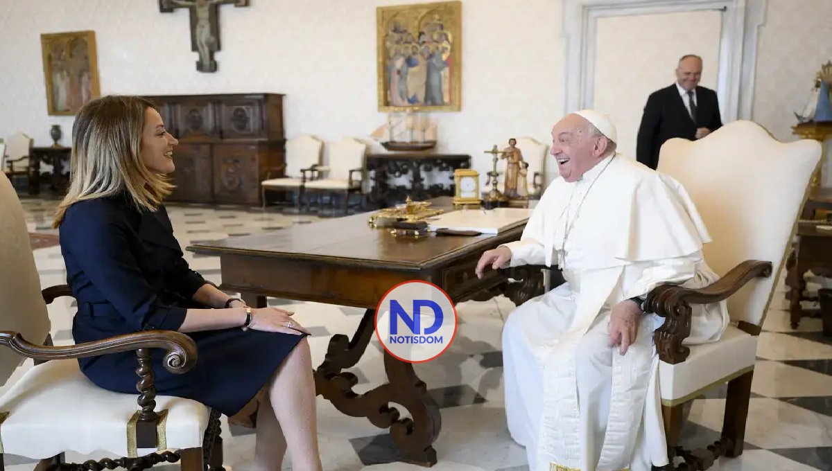 El papa Francisco recibe a la presidenta del Parlamento Europeo en el Vaticano