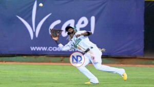 Leones siguen en la cima del beisbol; Estrellas y Toros ganan