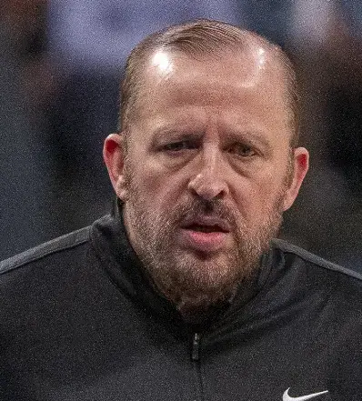 Tom Thibodeau Knicks desean mayor ofensiva de Towns