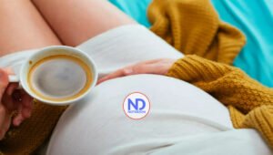 ¿Consumir cafeína durante el embarazo puede prevenir enfermedades en los bebés?