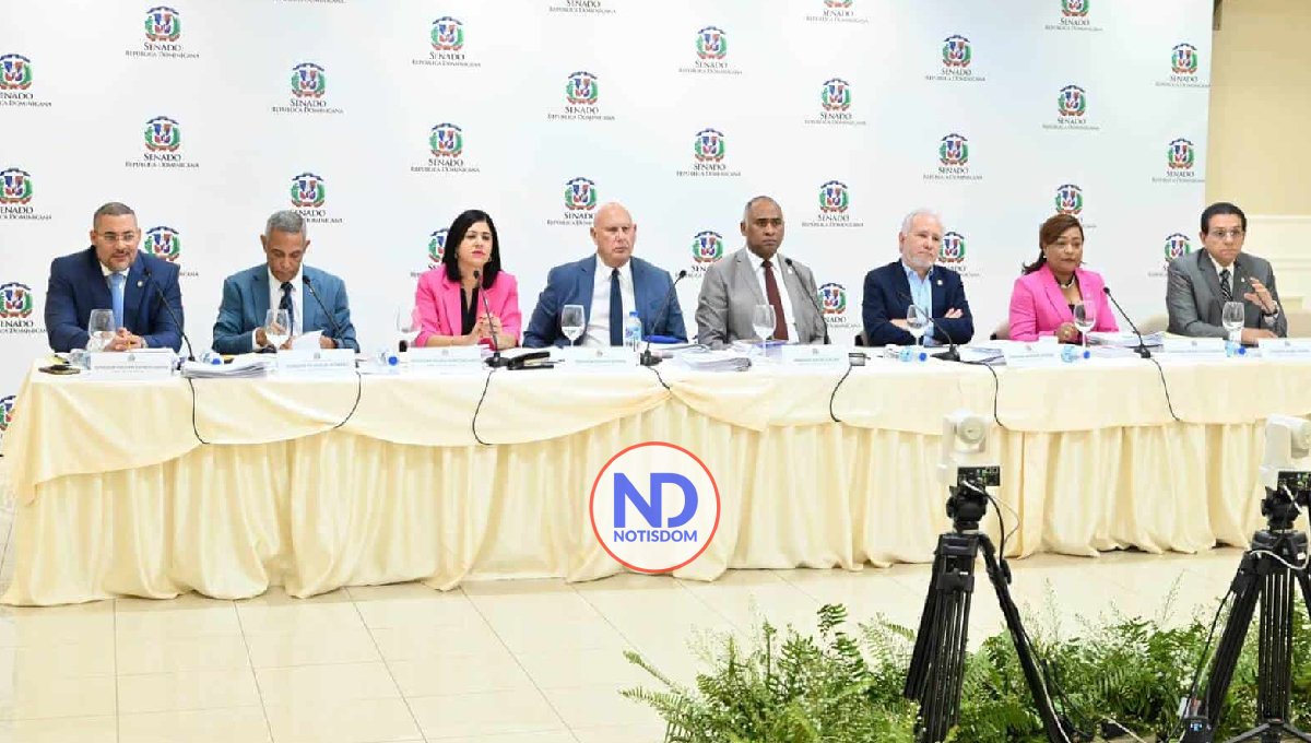 Comisión senadores finaliza entrevistas 102 aspirantes JCE