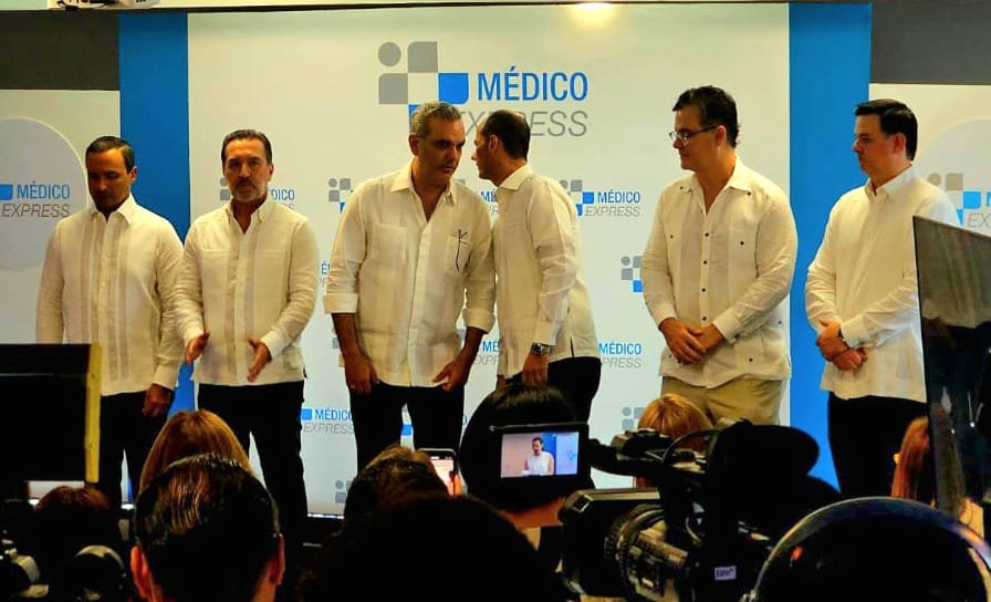 inauguracion centro ambulatorio Medico Express 1 Abinader asiste a inauguración del centro ambulatorio Médico Express, en SDE