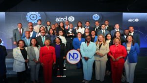 AIRD entrega galardón de apoyo industrial a la Cámara Diputados