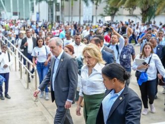 Abinader y Milagros German 1 Presidente Abinader dominicano recorre la Feria Internacional del Libro
