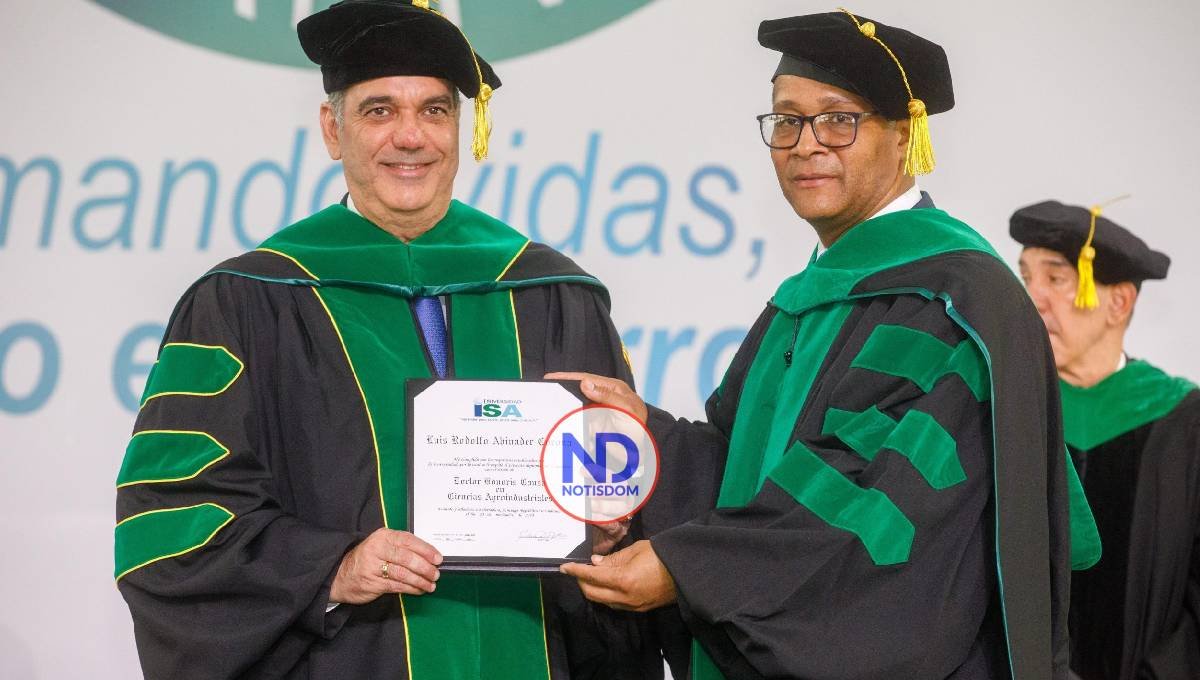Abinader recibe el título de Doctor Honoris Causa en Ciencias Agroindustriales en la Universidad ISA