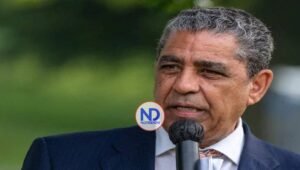 Adriano Espaillat elegido presidente del Caucus Hispano del Congreso