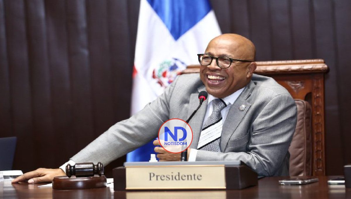 Pacheco revela fue sometido a una cirugía y aclara su ausencia en la Cámara de Diputados