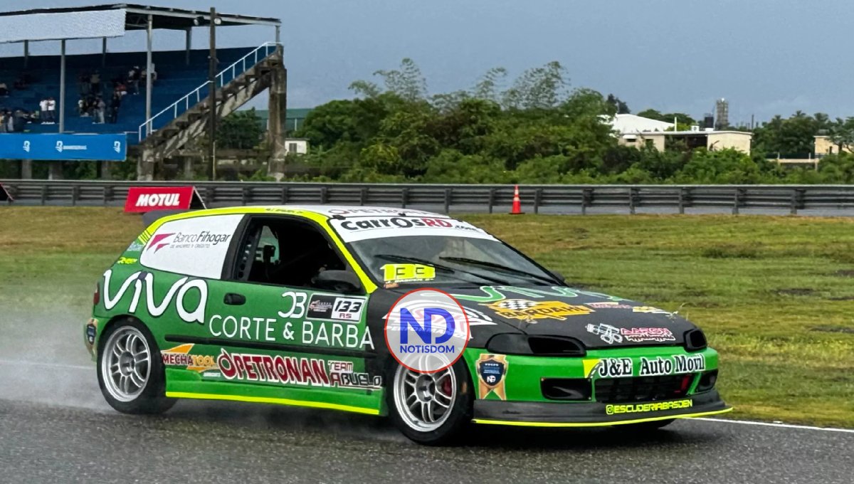 Basden y Urbaez desafían la lluvia para ganar