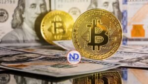 Bitcóin supera los 98,300 dólares alcanzando un nuevo máximo histórico