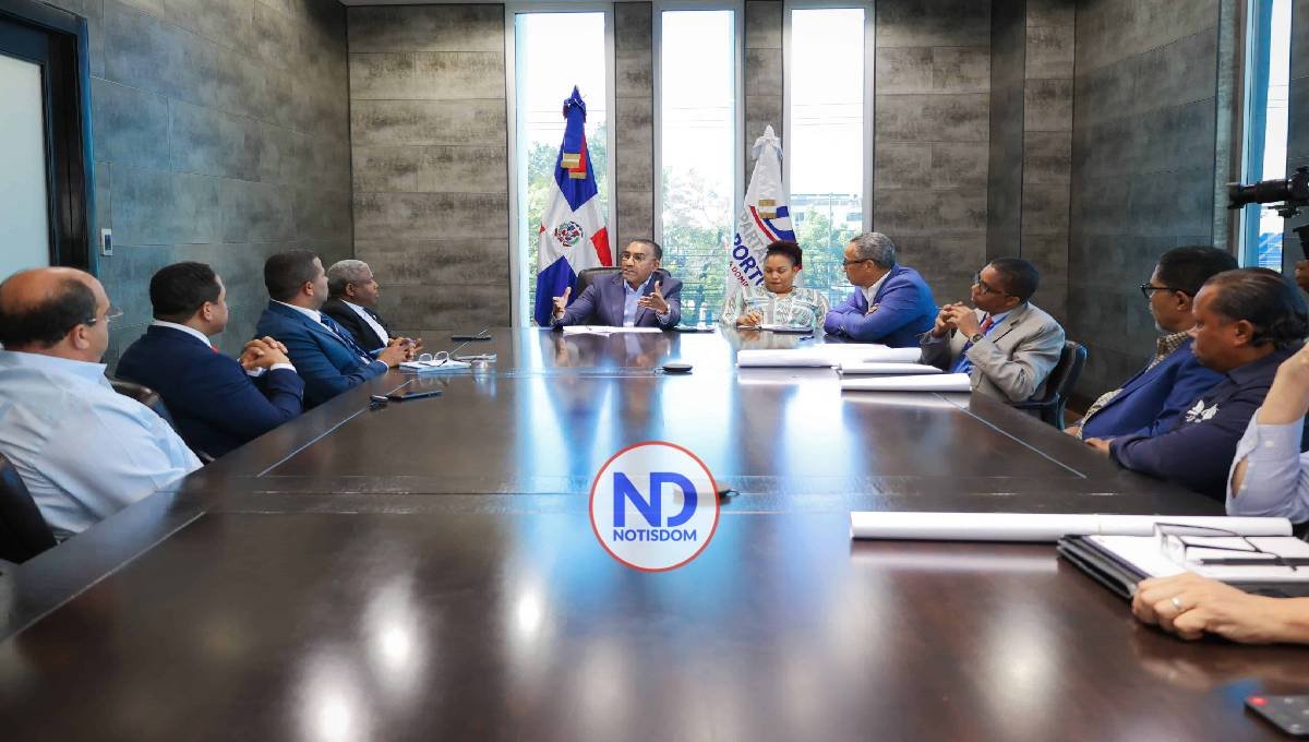 Fiscalizarán titulación ocupantes terrenos aeropuerto Cabo Rojo