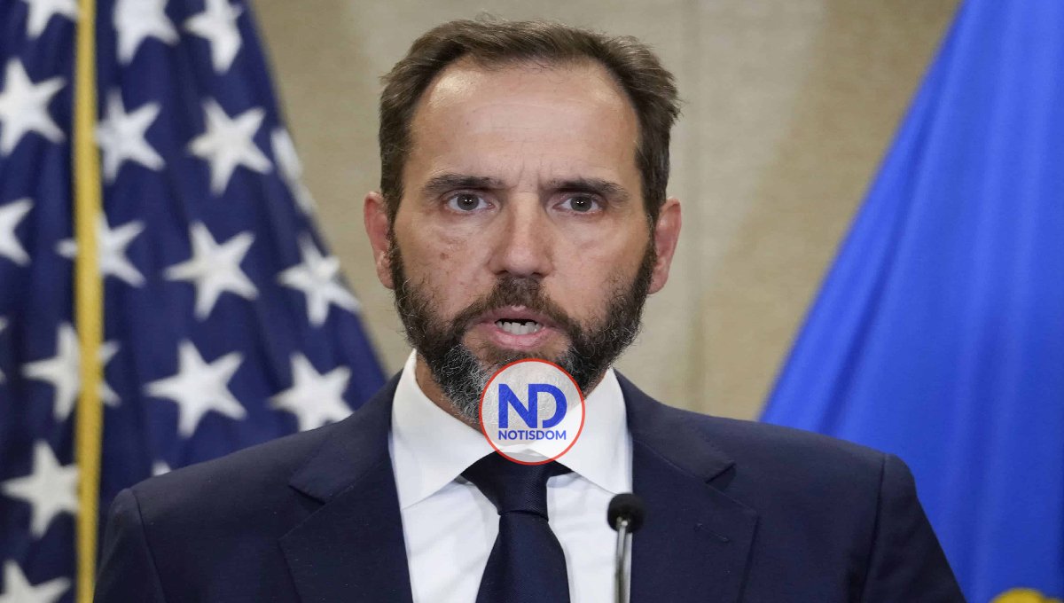 Fiscal especial evalúa poner fin a causas penales contra Trump 2 Fiscal especial evalúa poner fin a causas penales contra Trump