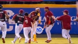Con sencillo de Johan Rojas Gigantes dejan en el terreno a las Estrellas