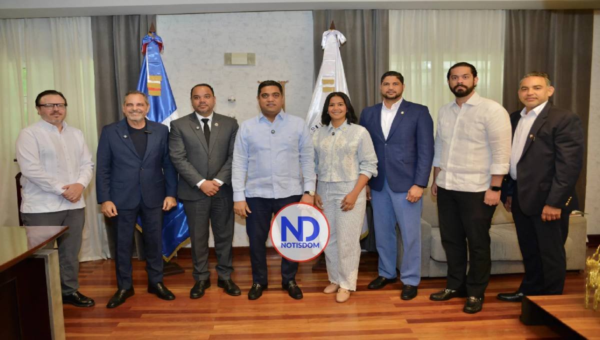 Ministro de Deportes suspende academias independientes