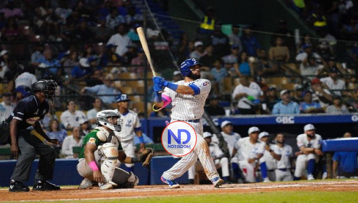 Licey blanquea Estrellas; Leones caen ante Aguilas; Toros triunfan