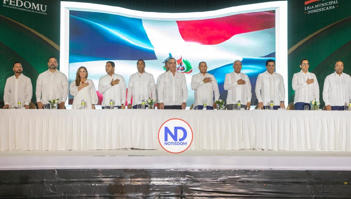 Presidente Abinader reitera apoyo a Gobiernos locales; entregarán más obras y resultados positivos 2 Presidente Abinader reitera apoyo a Gobiernos locales; entregarán más obras y resultados positivos