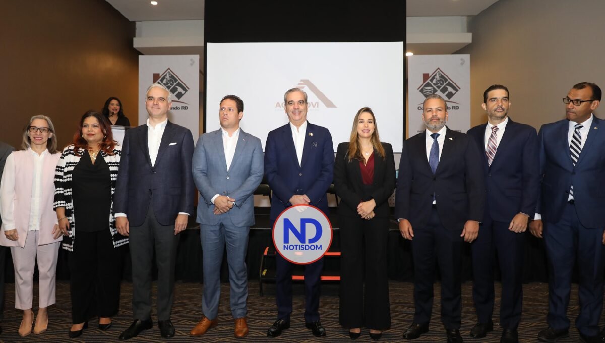 Abinader asiste a "Construyendo RD" para dominicanizar mano de obra en la construcción 2 Abinader asiste a «Construyendo RD» para dominicanizar mano de obra en la construcción