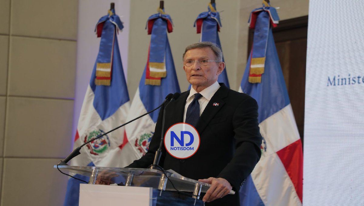 Canciller RD niega que el país haya cedido mar a Países Bajos