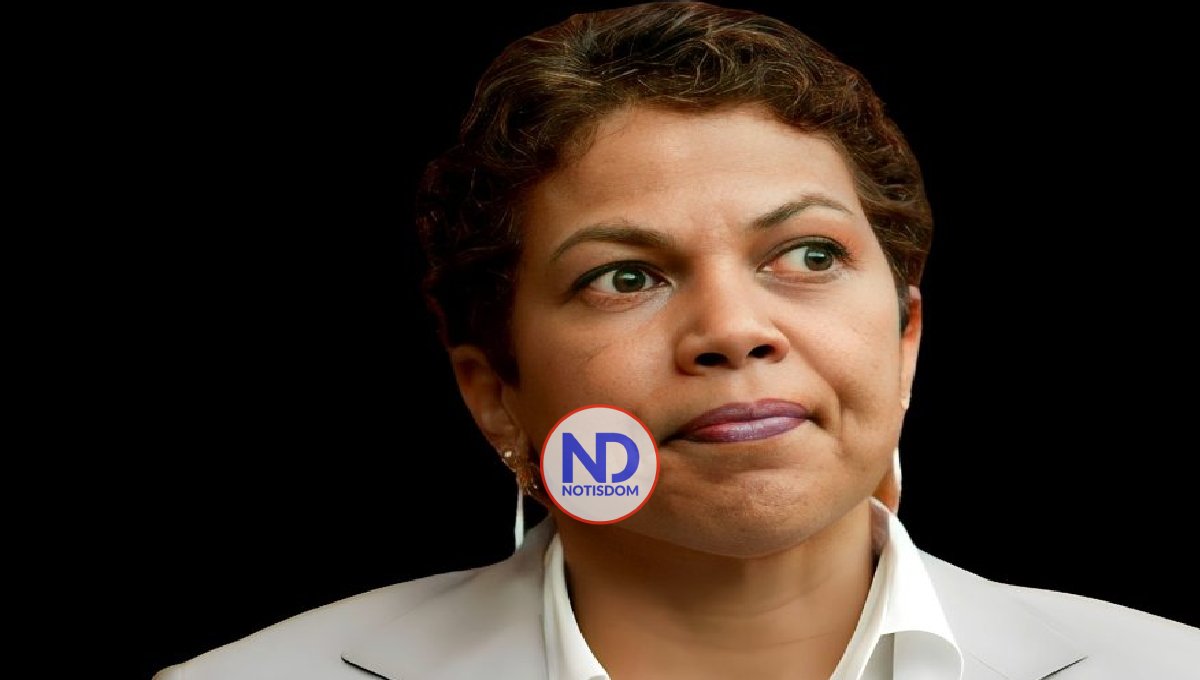 Justicia suspende a petición del fiscal caso contra Donald Trump