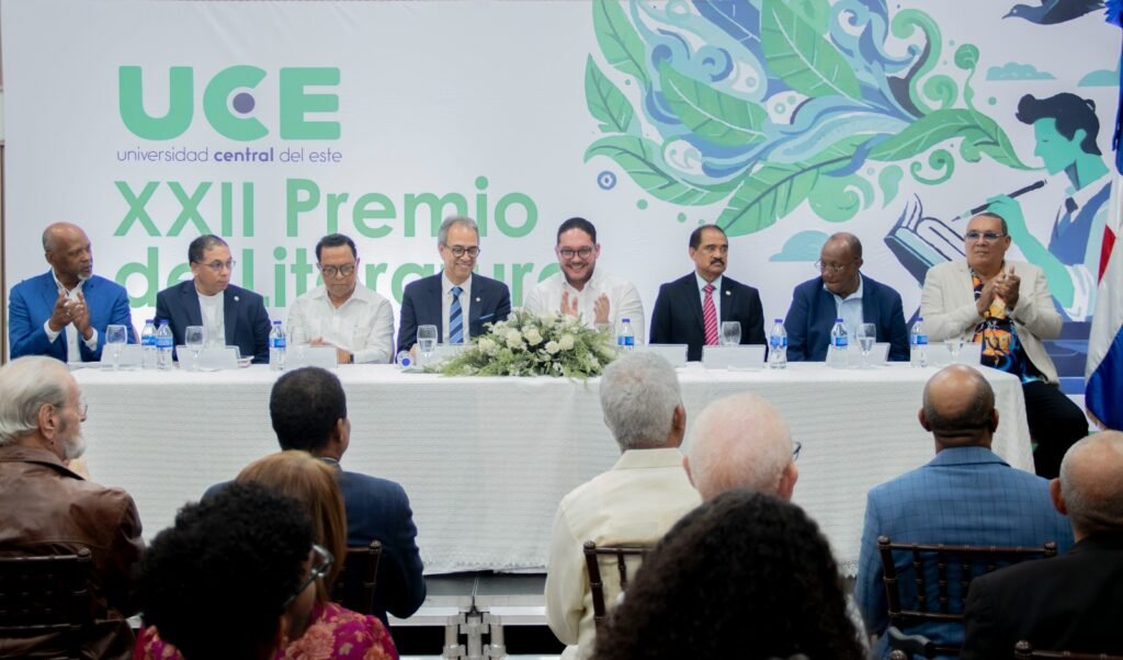 Universidad Central del Este entrega el Premio de Literatura UCE 2024 3 USE Universidad Central del Este entrega el Premio de Literatura UCE 2024
